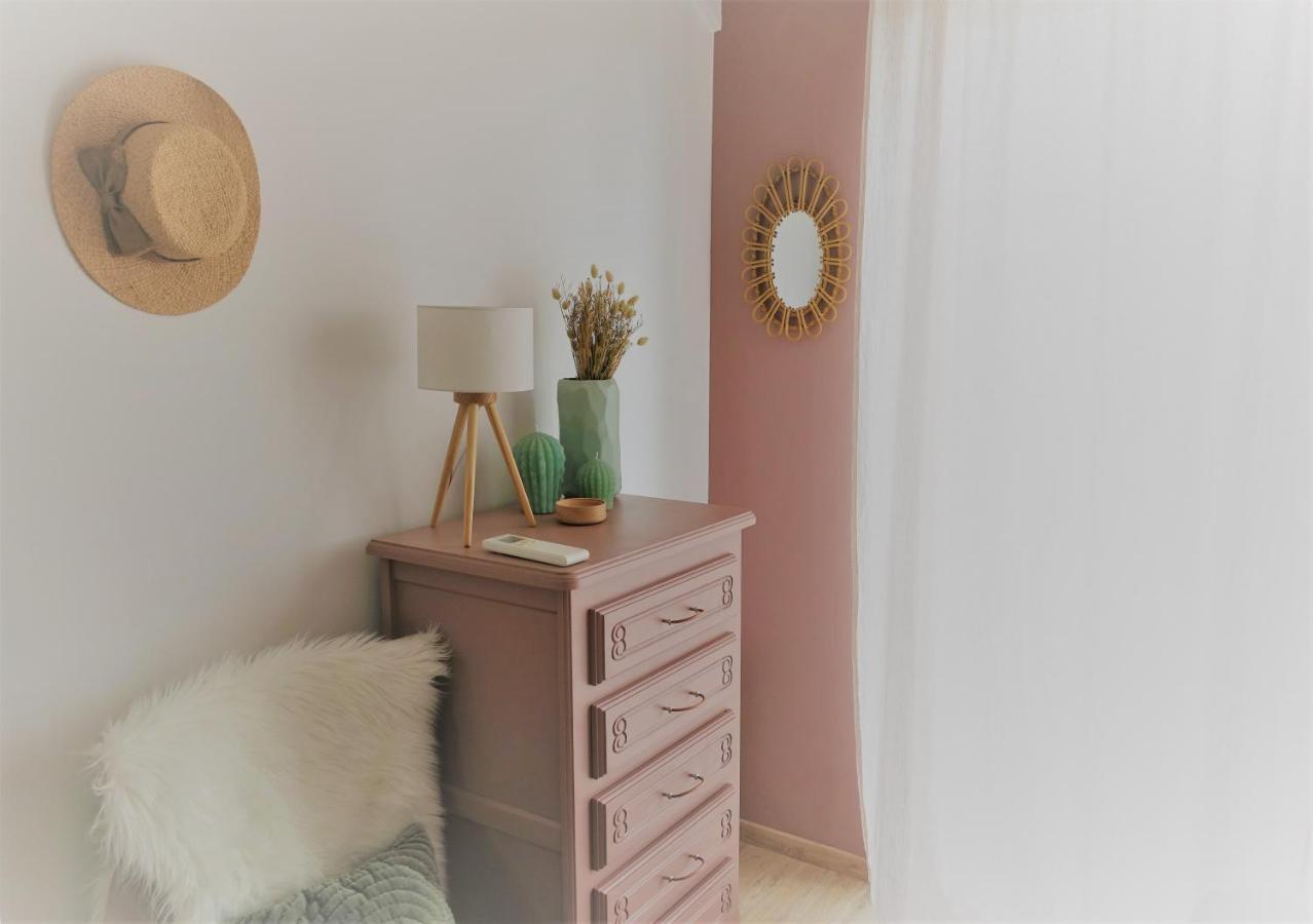 Appartement Hyper Centre, Plage A Pieds, 2 Chambres, 4 Personnes Châtelaillon-Plage Exterior photo