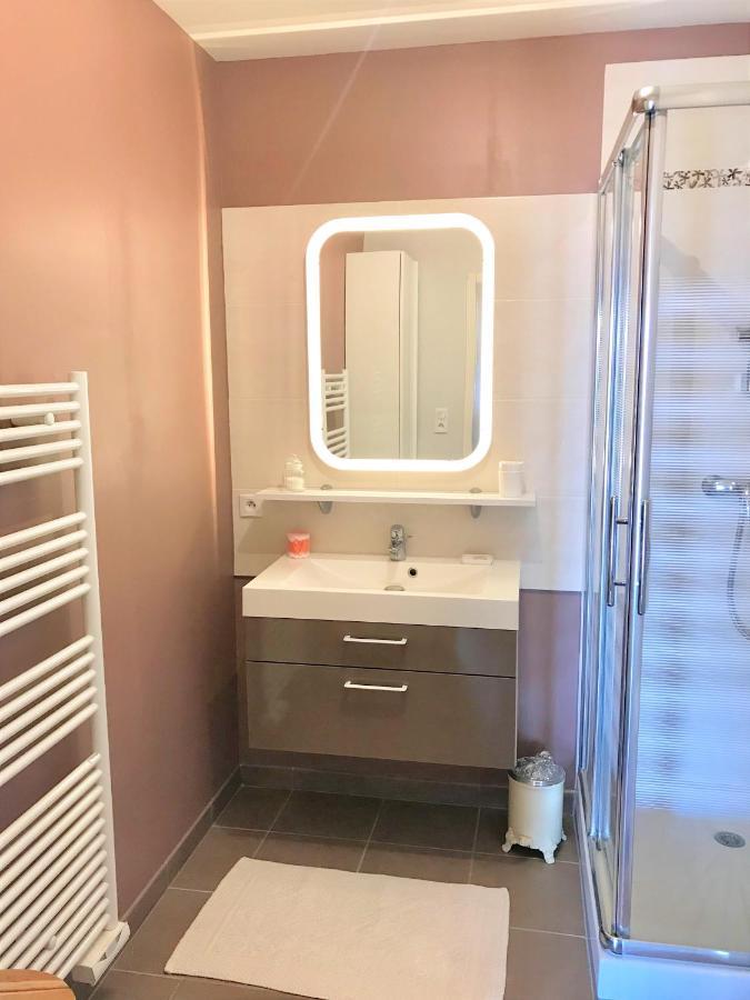 Appartement Hyper Centre, Plage A Pieds, 2 Chambres, 4 Personnes Châtelaillon-Plage Exterior photo